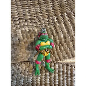 TMNT Raphael Character 2.5”